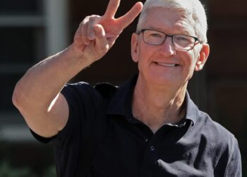 Apple is reportedly building an ‘Apple GPT’ to rival OpenAI—with the news adding  billion to its multitrillion dollar market value