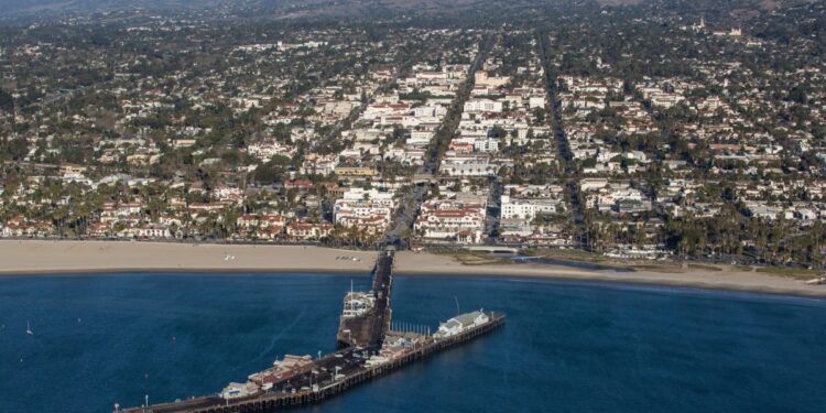 One of California’s oldest newspapers that once had a daily circulation of 45,000 just closed after bankruptcy filing following a long decline One of California’s oldest newspapers that once had a daily circulation of 45,000 just closed after bankruptcy filing following a long decline
