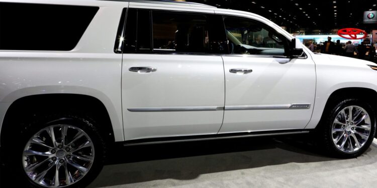 One of the biggest gas guzzling SUVs—the Cadillac Escalade—is going electric. But it will cost you 0,000 One of the biggest gas guzzling SUVs—the Cadillac Escalade—is going electric. But it will cost you 0,000