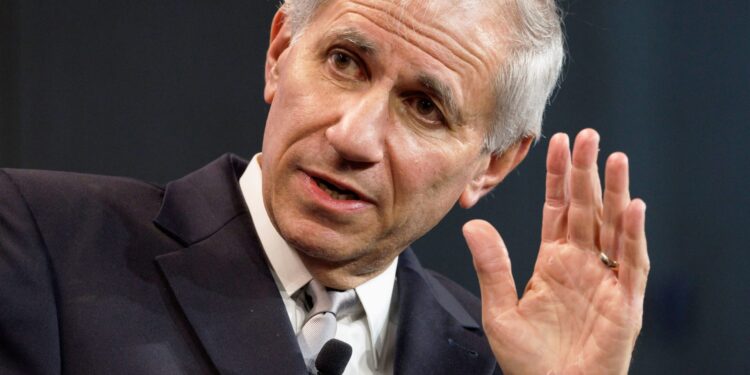 Regional banks face another hit as regulators force them to raise debt levels Regional banks face another hit as regulators force them to raise debt levels