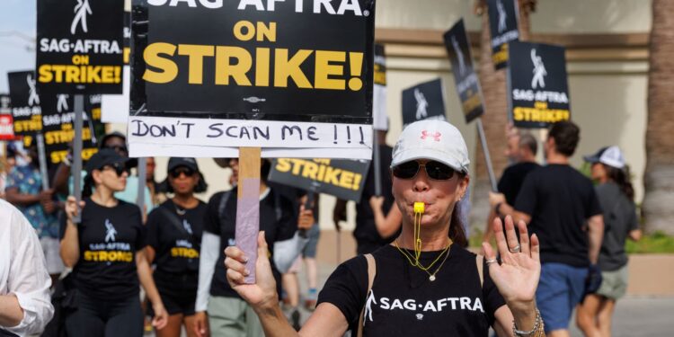 Hollywood sheds 17,000 jobs in August amid ongoing strikes Hollywood sheds 17,000 jobs in August amid ongoing strikes