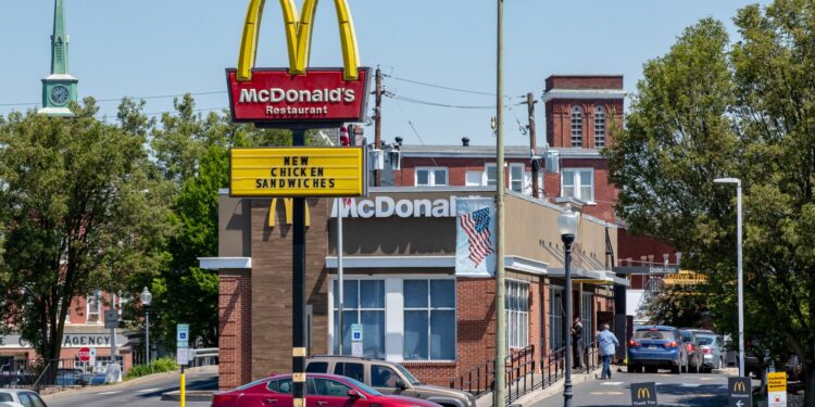 McDonald’s to raise royalty fees for new franchised restaurants for first time in nearly 30 years McDonald’s to raise royalty fees for new franchised restaurants for first time in nearly 30 years
