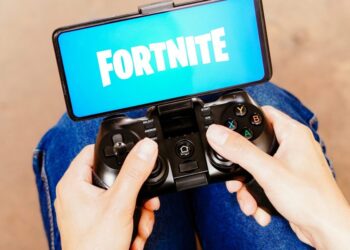 Parents whose kids bought gear on Fortnite without asking can get a refund after a 0 million settlement with the video game’s maker
