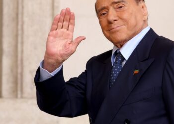 Silvio Berlusconi’s heirs near deal on .5 billion business empire 