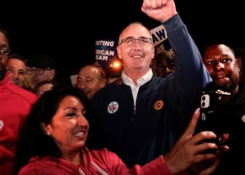 UAW strike brings blue-collar vs. billionaire battle to Detroit