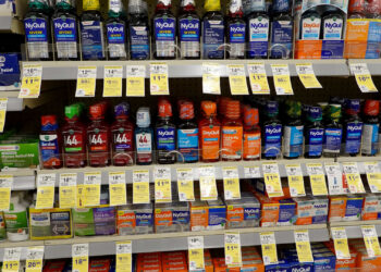 CVS to pull certain cold medicines containing decongestant phenylephrine from store shelves