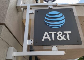 AT&T says its network is now clear after Salt Typhoon hack