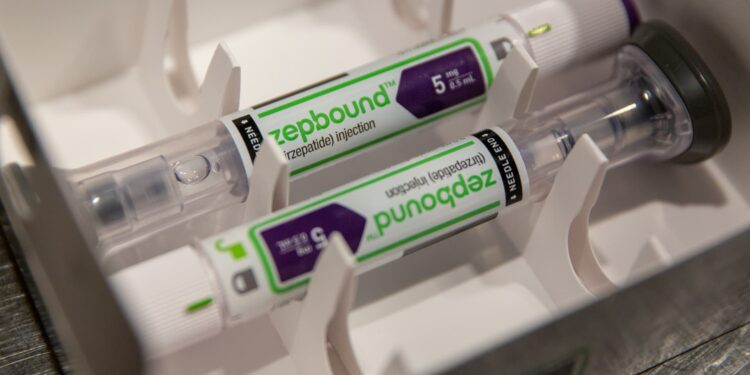 FDA approves Eli Lilly’s weight loss drug Zepbound for sleep apnea, expanding use in U.S. FDA approves Eli Lilly’s weight loss drug Zepbound for sleep apnea, expanding use in U.S.