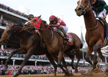 Horse racing is set for a resurgence, even as America’s oldest track closes