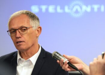 Stellantis CEO Carlos Tavares resigns amid problems in U.S., falling sales