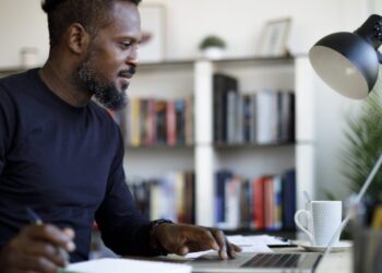 How to budget with the 50/30/20 rule