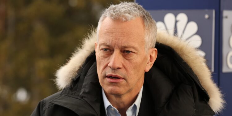 Coca-Cola sales easily top estimates as global demand rises Coca-Cola sales easily top estimates as global demand rises