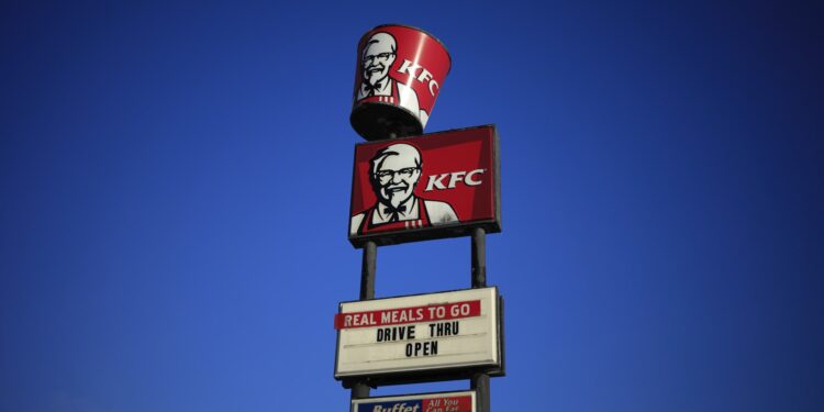 KFC moves U.S. headquarters from Kentucky to Texas