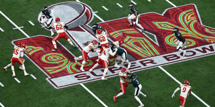 Super Bowl 59 live updates: Chiefs, Eagles, Kendrick and star-studded commercials Super Bowl 59 live updates: Chiefs, Eagles, Kendrick and star-studded commercials