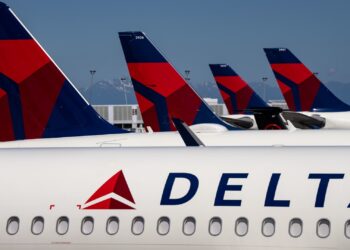 Delta Air Lines slashes earnings outlook on weaker U.S. demand, sending shares lower
