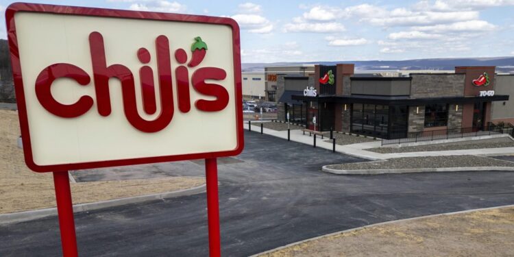 There hasn’t been a Chili’s near The Office’s hometown of Scranton in two decades. Now the brand is debuting a retro restaurant with ‘awesome blossoms’ back on the menu