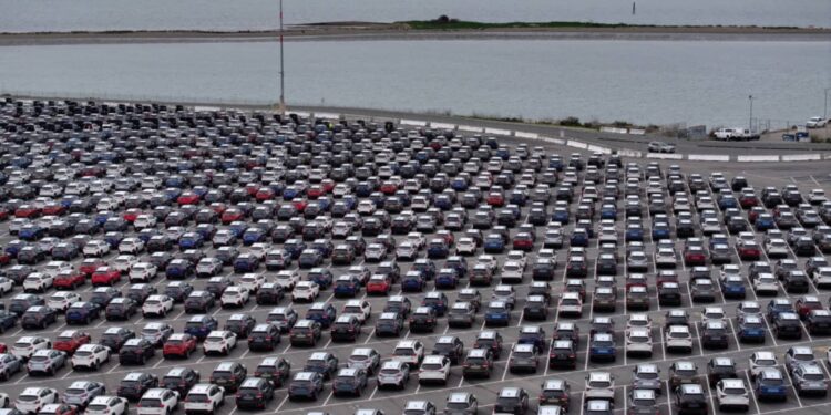 Trump grants automakers one-month exemption from tariffs Trump grants automakers one-month exemption from tariffs