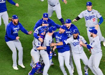 With  billion in salary IOUs, the Dodgers spark new questions about MLB’s fairness