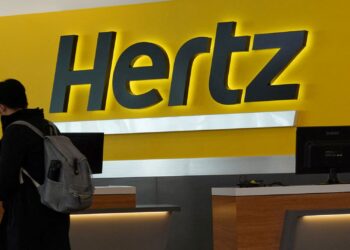 Hertz shares plummet after company’s disappointing first-quarter results, 0 million stock offering