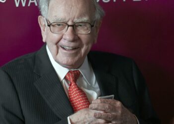 Warren Buffett’s best and worst investments in his 60 years as Berkshire Hathaway CEO