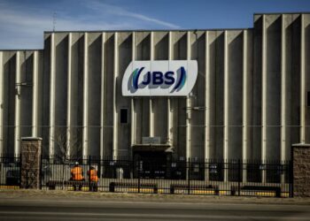Shares of scandal-plagued Brazilian meat giant JBS rise 3% in U.S. public debut