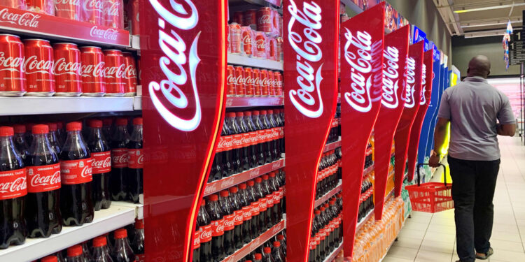 Coca-Cola will roll out cane sugar version of namesake soda in the U.S. this fall Coca-Cola will roll out cane sugar version of namesake soda in the U.S. this fall