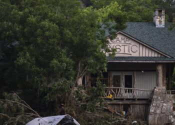 FEMA removed dozens of Camp Mystic buildings from 100-year flood map before expansion, records show