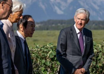 Powell ‘holds the key’ to the next Fed rate move as divided policymakers will likely fail to reach a consensus again, JPMorgan says