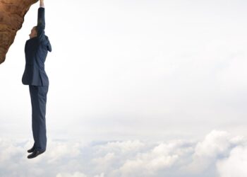 Top economist warns the U.S. is ‘on the precipice of recession’ — and it will be hard for the Fed to come to the rescue