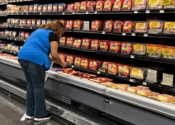Walmart expands grocery discount for 1.6 million employees as tariffs renew inflation concerns