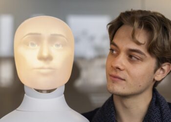 2 Salesforce Ventures investors see risk and reward in the robotics space after a  billion leap forward in 2024