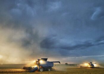 A once-in-a-generation economic crisis in rural America means this year could be the last one for many farmers as Trump-Xi call offers no relief | Fortune