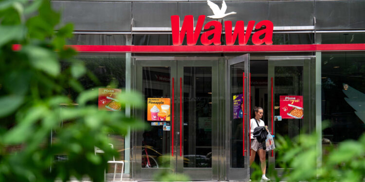 Convenience stores are eating fast-food chains’ breakfast Convenience stores are eating fast-food chains’ breakfast