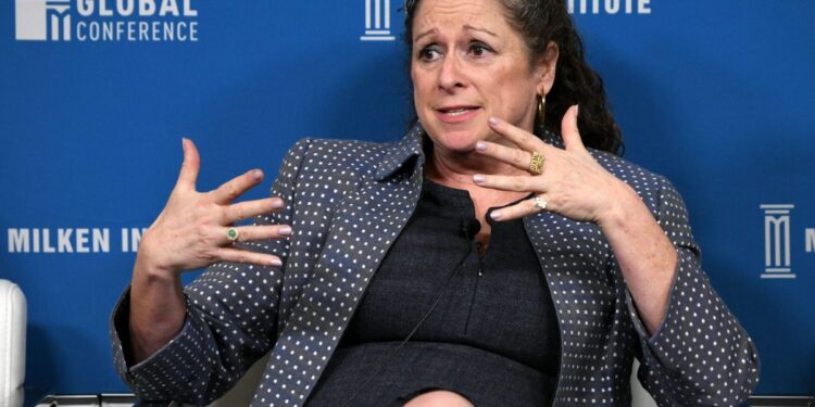 Disney heiress says any billionaire who can’t manage to share their wealth is ‘kind of a sociopath’ | Fortune Disney heiress says any billionaire who can’t manage to share their wealth is ‘kind of a sociopath’ | Fortune