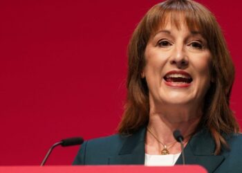 UK treasury chief says ‘harsh global headwinds’ from wars and tariffs are harming the country’s economic outlook | Fortune