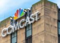 Comcast beats earnings estimates despite more broadband subscriber losses