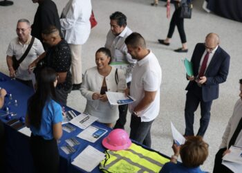 The job market is weak and getting weaker, top economists says, while Trump looks to the future | Fortune