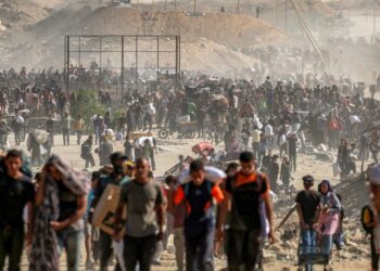 Trump orders Israel to stop bombing Gaza after Hamas partially accepts his peace plan | Fortune