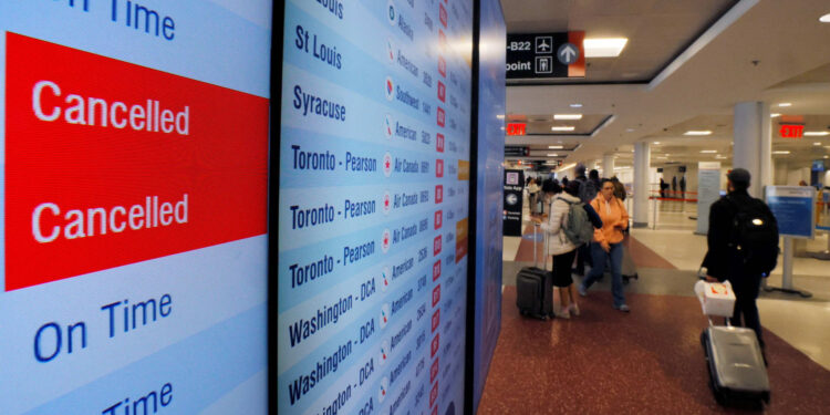 Airlines warn flight cancellations will continue even after shutdown ends