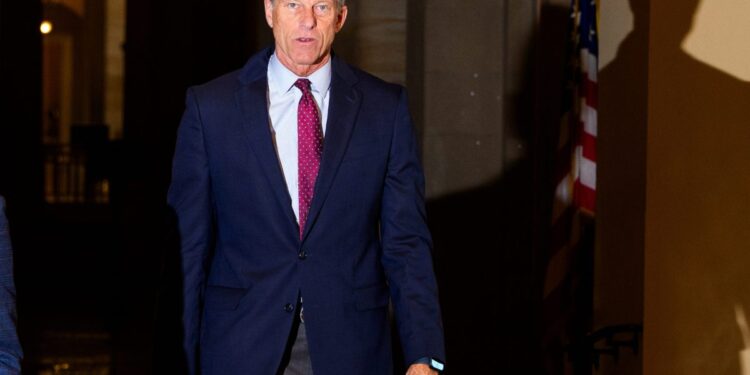 Senate takes first step to end shutdown as Bernie Sanders says moderate Democrats voting with GOP are making a ‘horrific mistake’ | Fortune