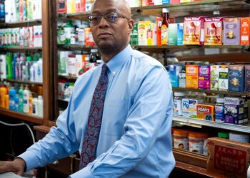 U.S. health care premium spikes to squeeze Main Street businesses | Fortune